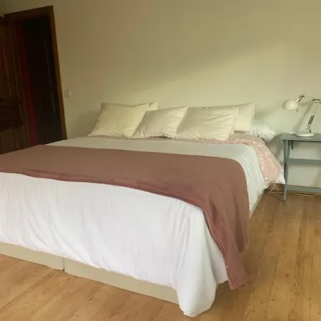 Magnifica Casa Con Piscina Y Jardin En * Oleiros